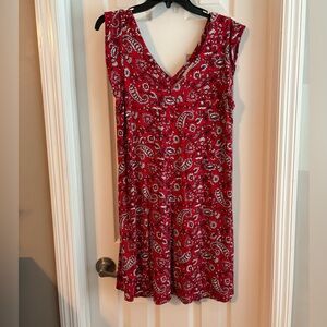 Cute Loft petite dress with flutter sleeves. Smoke free home. Comfy!